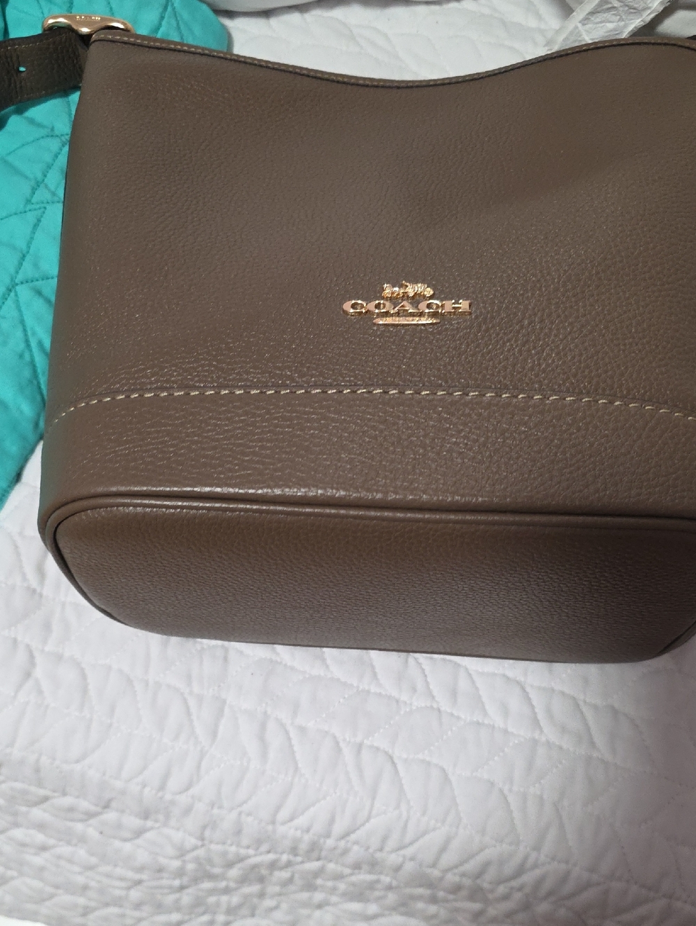 Coach Jude duffle Bag in pebble Leather,dark stone color - Picture 5 of 7